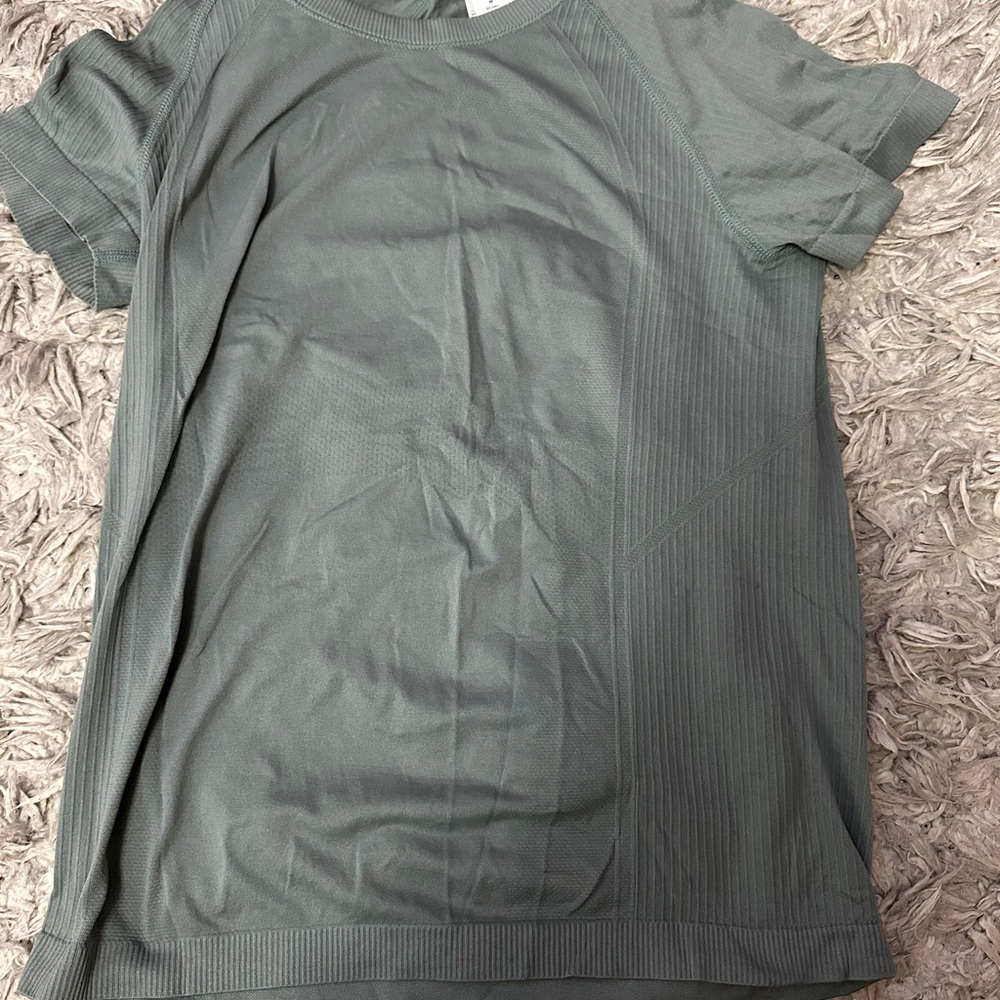 old navy active tee